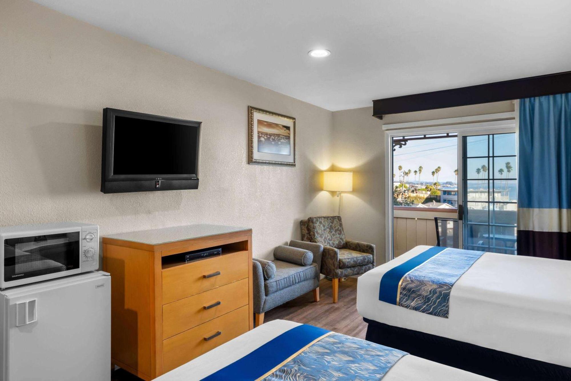 Howard Johnson By Wyndham Santa Cruz Beach Boardwalk Exteriér fotografie