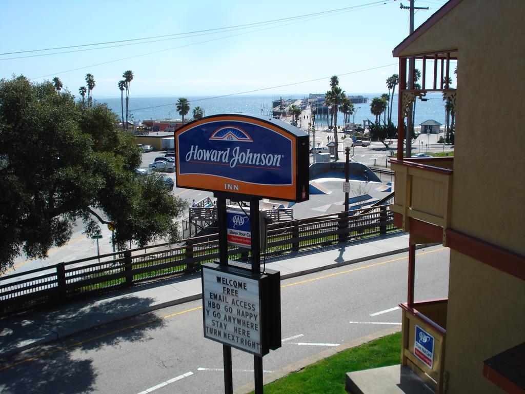 Howard Johnson By Wyndham Santa Cruz Beach Boardwalk Exteriér fotografie